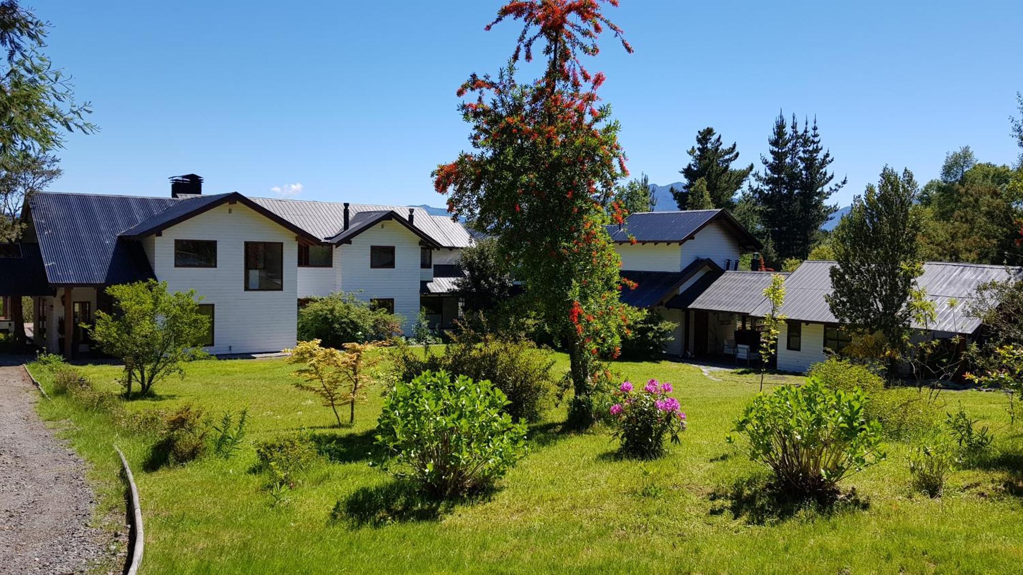 Bambulodge Pucon Exterior photo