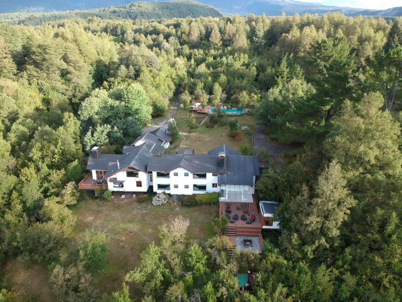 Bambulodge Pucon Exterior photo